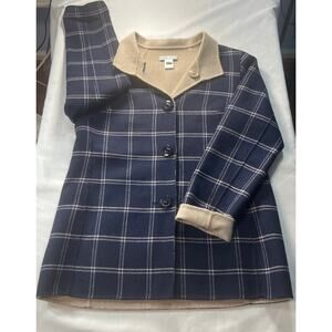 Pendleton womans wool reversable coat size medium-preowned